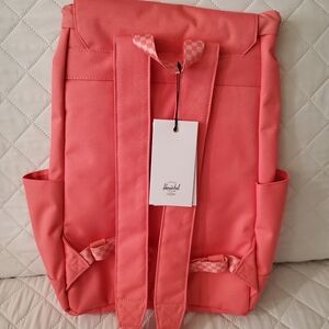 Herschel Small Retreat Backpack